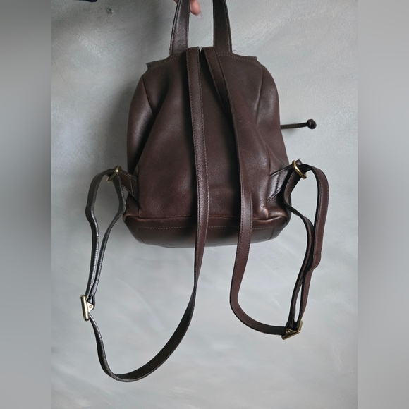 Vintage Coach Legacy Collection Leather Backpack 9858 Brown Gold 10x8x5 - Picture 4 of 16